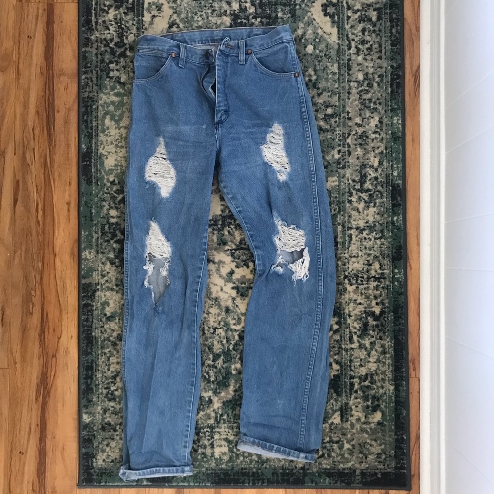 Wrangler vintage distressed jeans